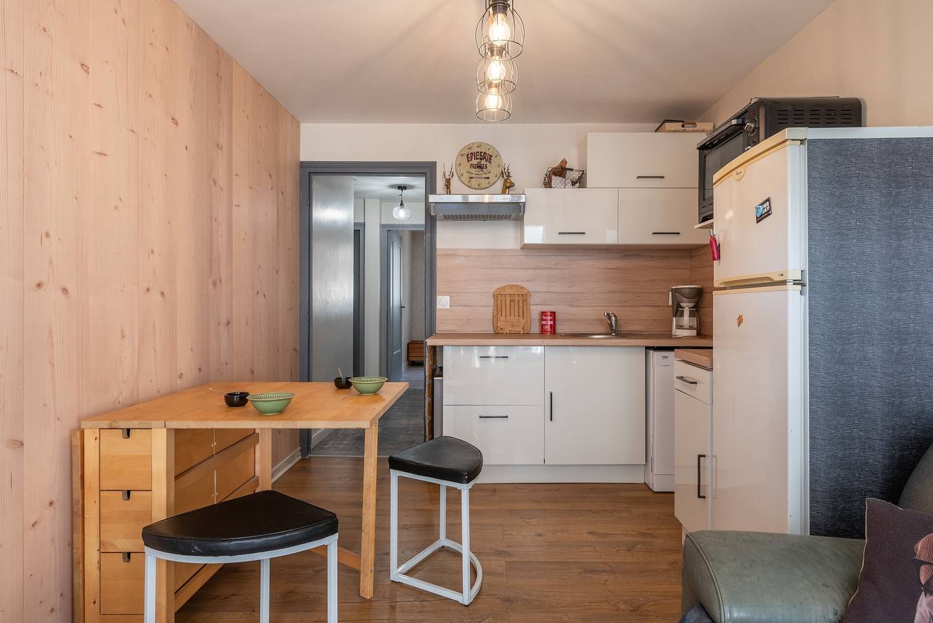Ganze Wohnung, Le Petit Chez Nous: Ideale City-Auszeit mit Balkon, Ruhe und Komfort in Villard-de-Lans, Parc naturel régional du Vercors