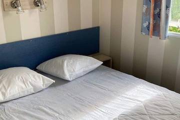 Camping pour 2 Personnes dans Éguzon-Chantôme, Région de La Châtre, Photo 1