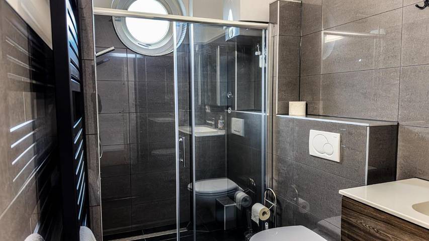 Gîte pour 4 personnes, avec terrasse ainsi que jardin et vue dans Marienthal - 4