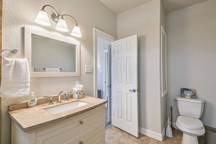 Vacation rental for 14 people, with terrace, with pets in Texas Gulf Coast
