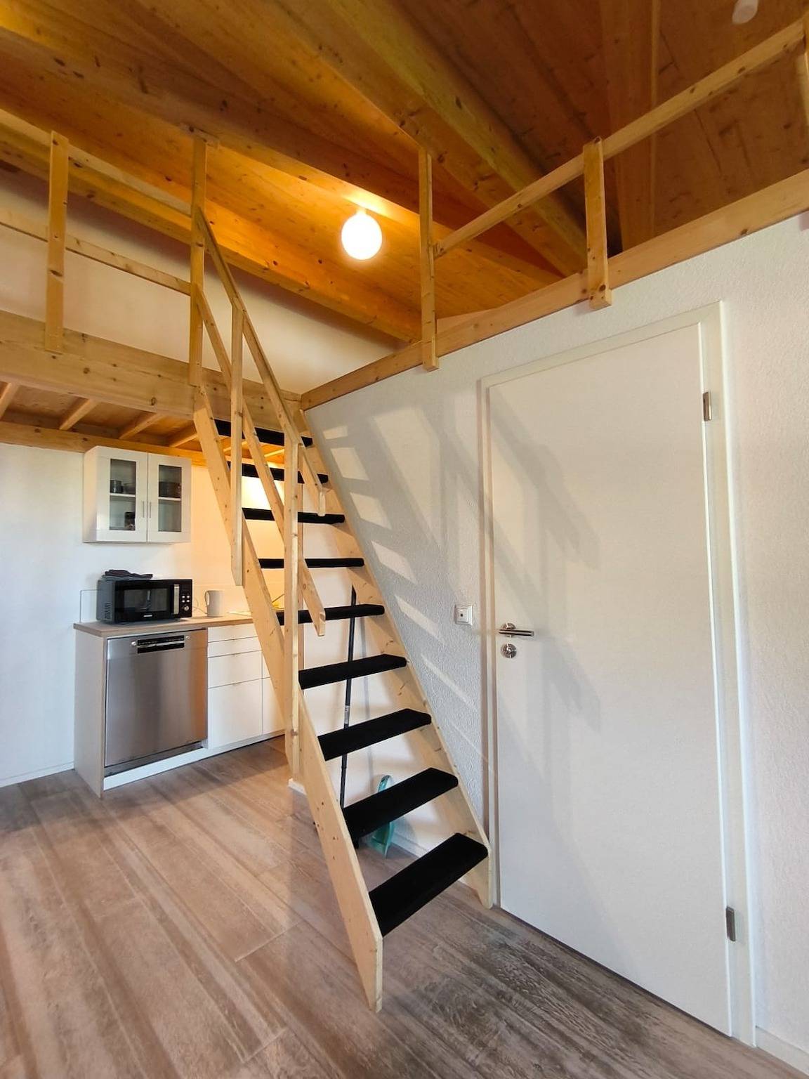 Ganze Ferienwohnung, Holzgebäude in Ebersbach an der Fils, Landkreis Göppingen