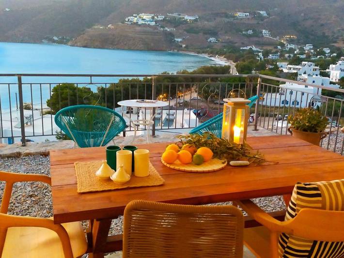 Location de vacances pour 6 personnes, avec vue et jardin dans Amorgos - 2