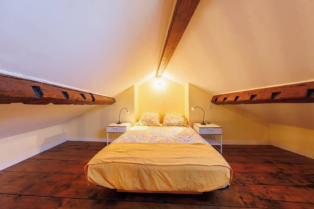 Ganze Wohnung, The Duplex, Comfort & style for a perfect stay in Chamalières, Regionaler Naturpark Volcans d'Auvergne