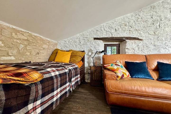 Location de vacances pour 4 personnes, avec jardin et balcon à Caseneuve - 2