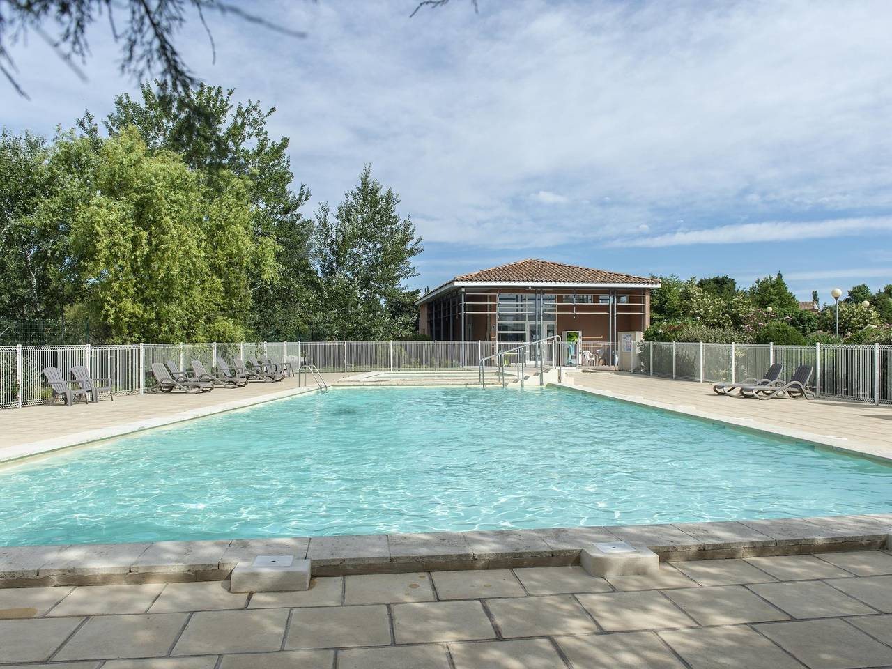 Provence-Haus in der Nähe von Avignon für 4 Personen in Saint-Saturnin-lès-Avignon, Vaucluse