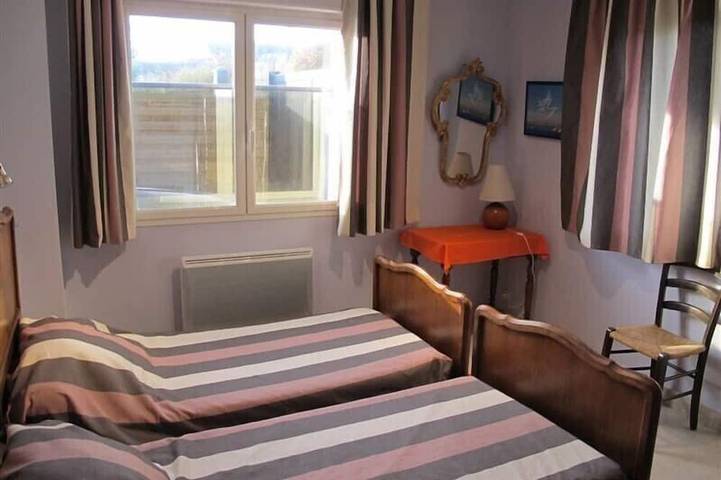 Gîte pour 4 personnes, avec jardin dans Office De Tourisme De Tregastel - 3