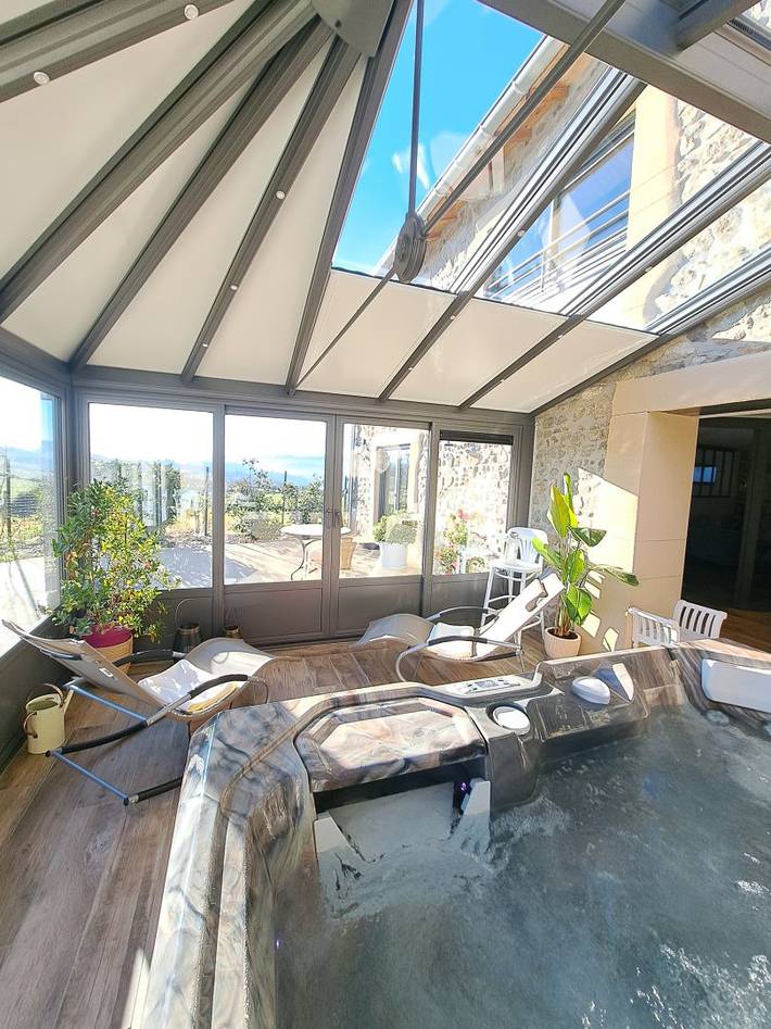 Chambre d’hôte pour 4 personnes, avec sauna ainsi que jacuzzi et jardin dans la Loire - 3