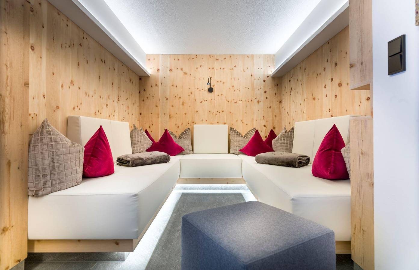 Ganze Ferienwohnung, Apartment Smaragd in Virgen, Bezirk Lienz