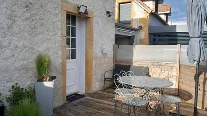 Gîte pour 4 personnes, avec terrasse à La Motte-Saint-Jean