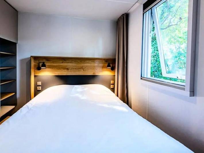 Camping Domaine Les Oréades - Mobilhome 4 personas - Casa rural en Pyla, 3 habitaciones, capacidad para 4 personas, con aire acondicionado y Tv in Sanguinet, Côte d’Argent