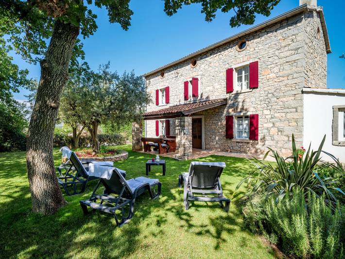 Ferienhaus für 6 Personen, mit Terrasse und Garten in Nova Vas - 2