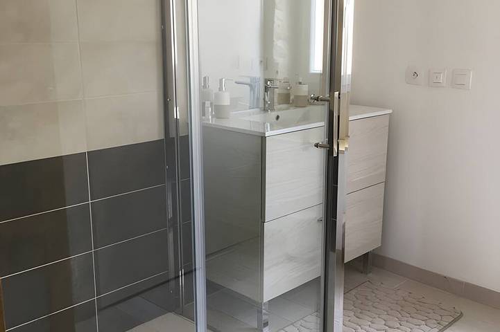 Location de vacances pour 6 personnes, avec Terrasse et Jardin à Montréal (Gers) - 4