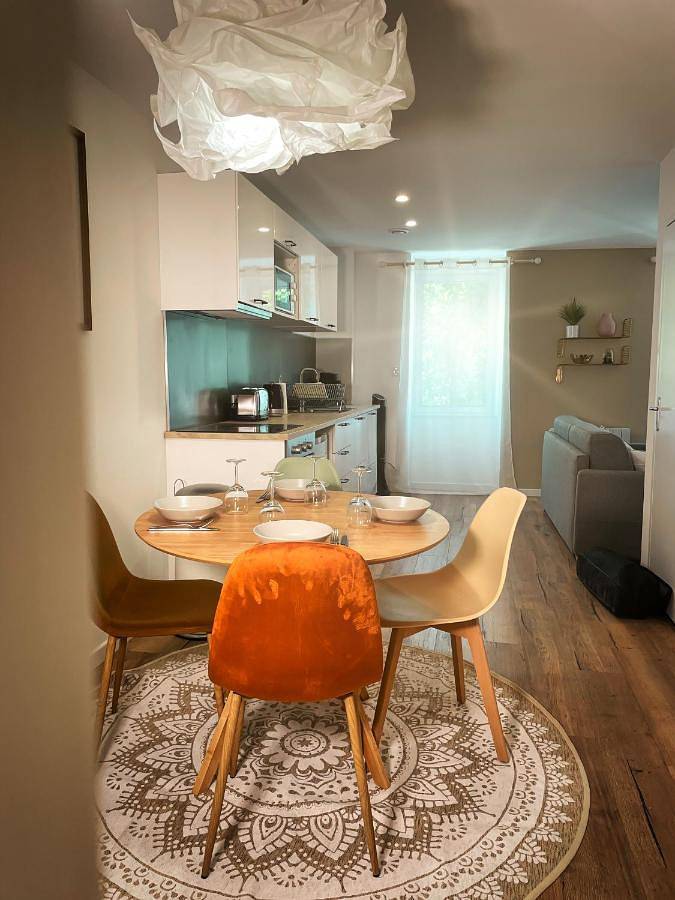 Gîte pour 4 personnes, avec vue et balcon à Castres - 2