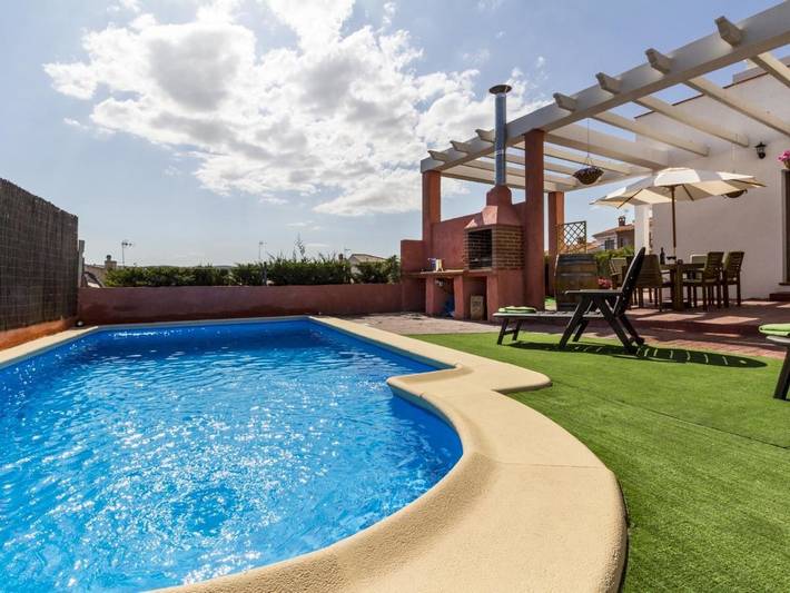 Casa rural para 7 personas, con Terraza además de Jardín y Piscina en El Padul