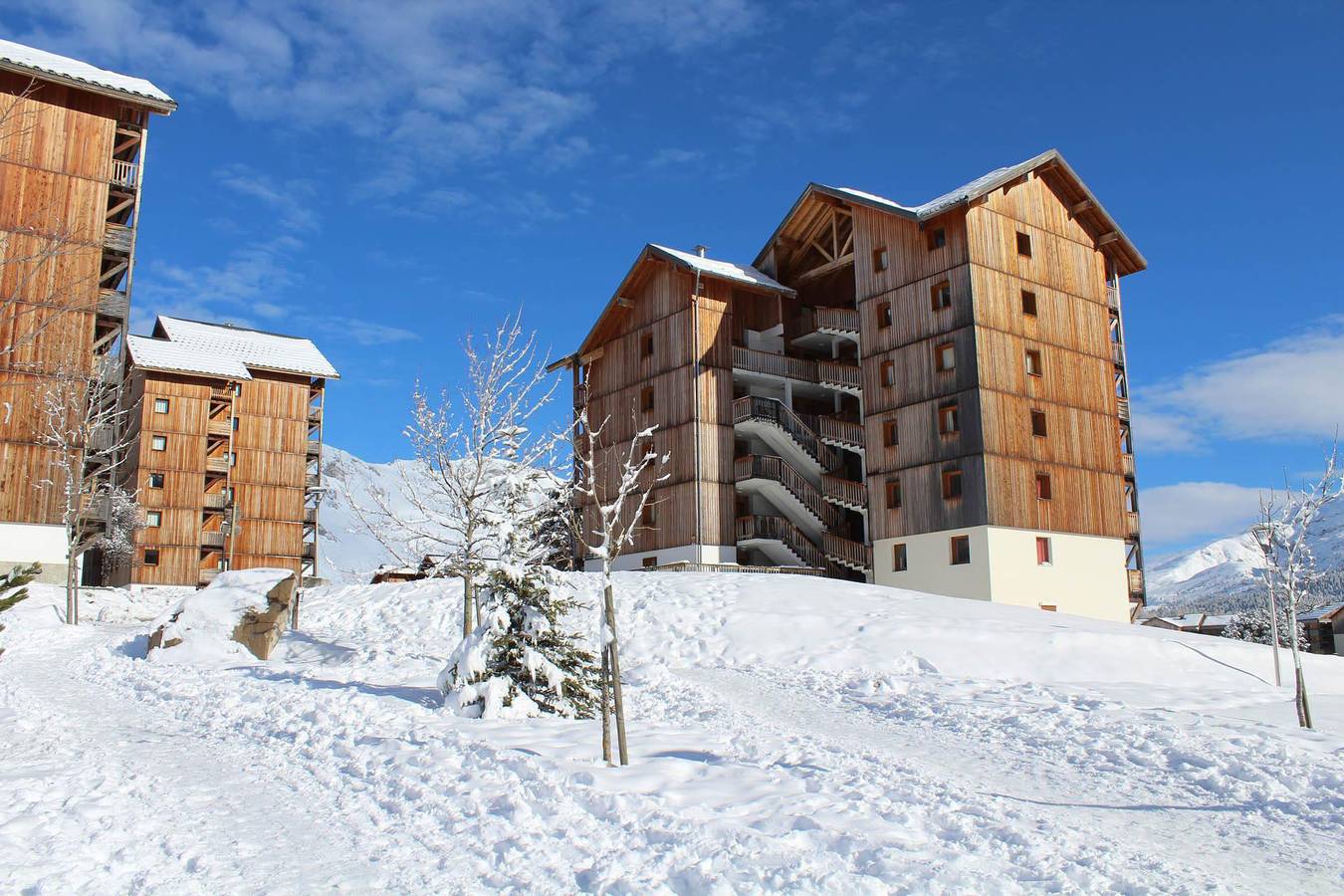 Appartement entier, Les Chalets de Superd Hélianthème - Appartement 2 pièces cabine 4 personnes (He41) in Saint-Étienne-en-Dévoluy, Le Dévoluy