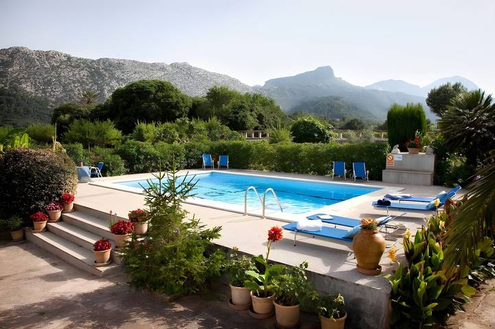 Villa 'Camp De L'Alzina' with Mountain View, Wi-Fi and Air Conditioning in Torrent de la Vall d'en Marc, Pollença