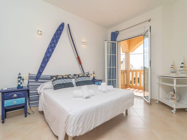 Ferienwohnung für 7 Personen, mit Balkon/Terrasse und Balkon sowie Terrasse in Es Trenc - 4