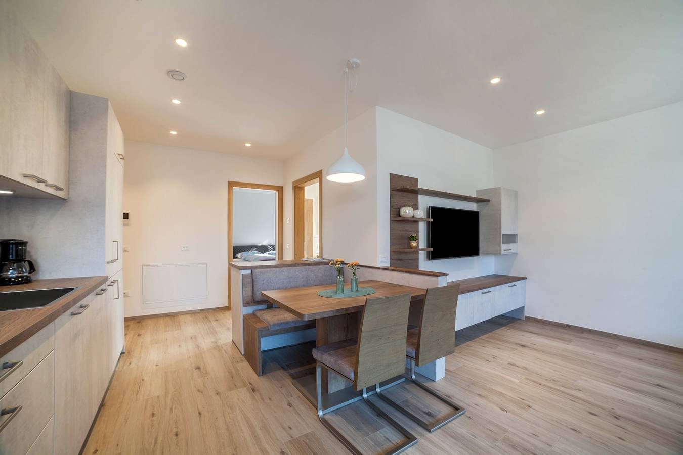 Entire apartment, City Apartment Flora in Merano with terrace and garage in Untermais, Merano