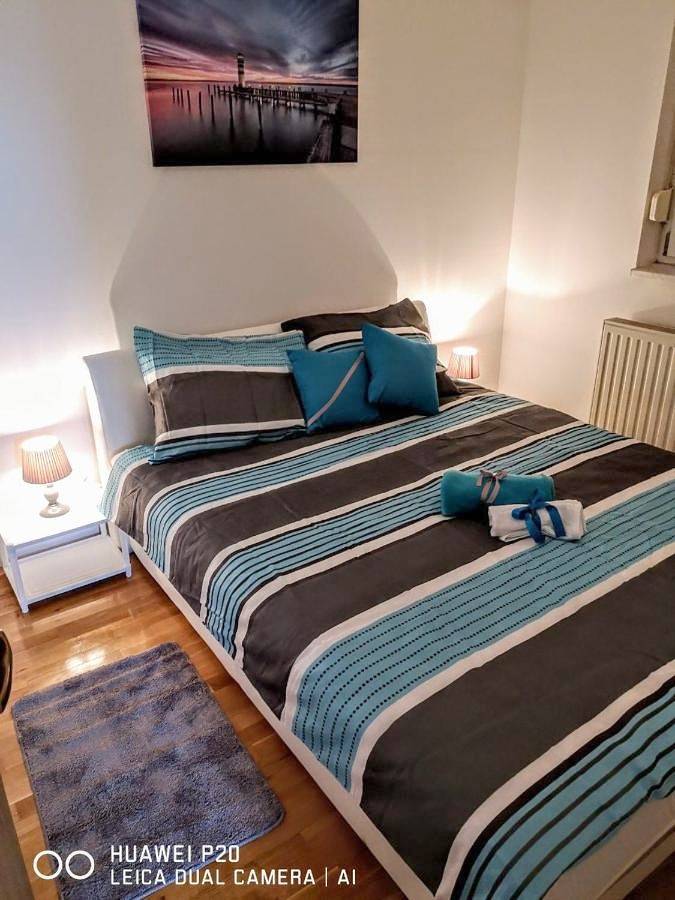 Gîte pour 6 personnes, avec terrasse et vue à Osijek