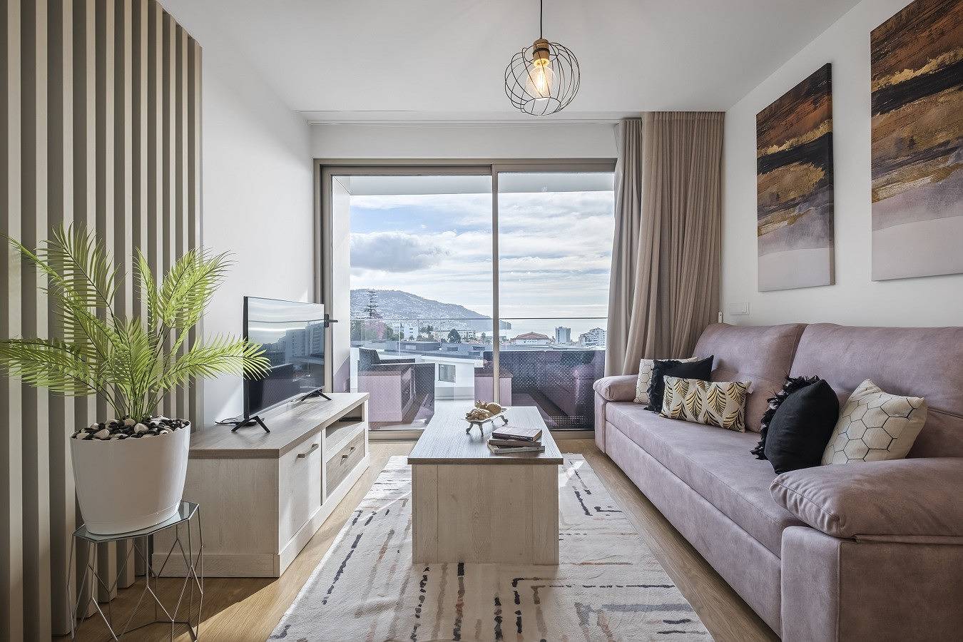 Apartamento inteiro, Inner City by Homie in São Martinho (desambiguação), Madeira
