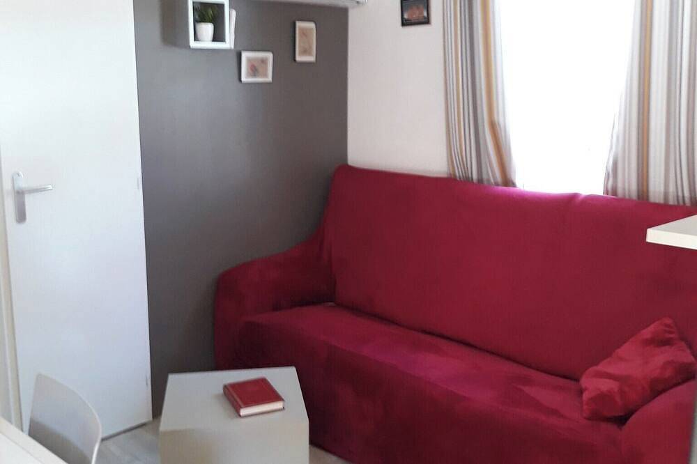 Mobilhom récent.  3 ch.  Village de vacances (Les Sables d'Or au cap d’Agde) in Agde, Côte méditerranéenne (France)