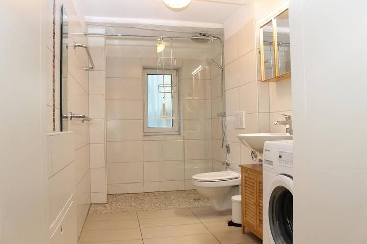Ferienwohnung für 4 Personen, mit Terrasse in Gailingen - 3
