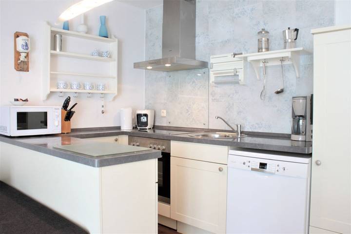 Ferienwohnung für 5 Personen, mit Balkon und Ausblick auf Insel Poel - 2