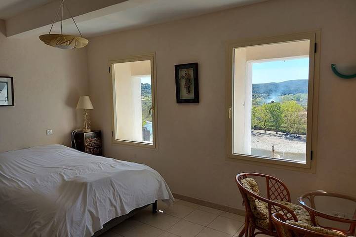 Location de vacances pour 10 personnes, avec balcon et jacuzzi à Roquebrun - 2