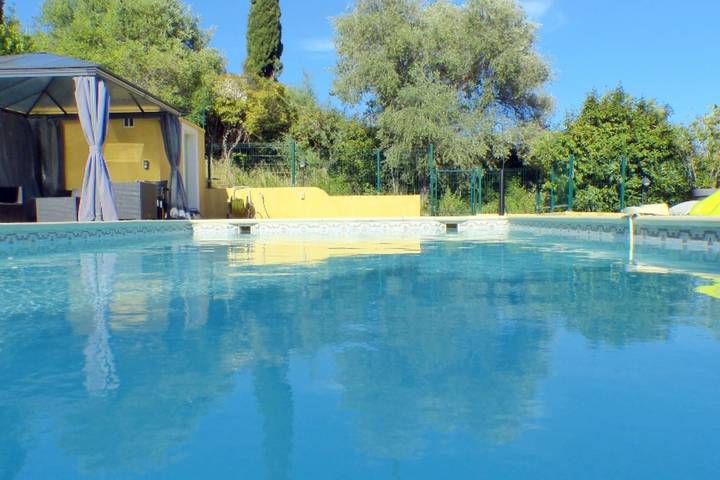Holiday home for 16 people, with terrace and pool as well as garden - 1