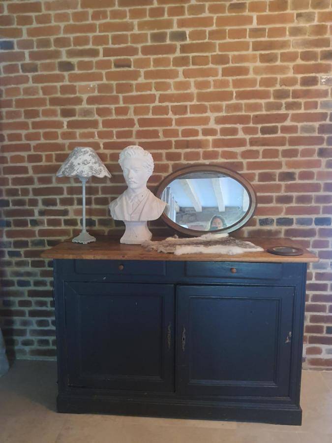 Location de vacances pour 6 personnes, avec terrasse et jardin à Foulbec