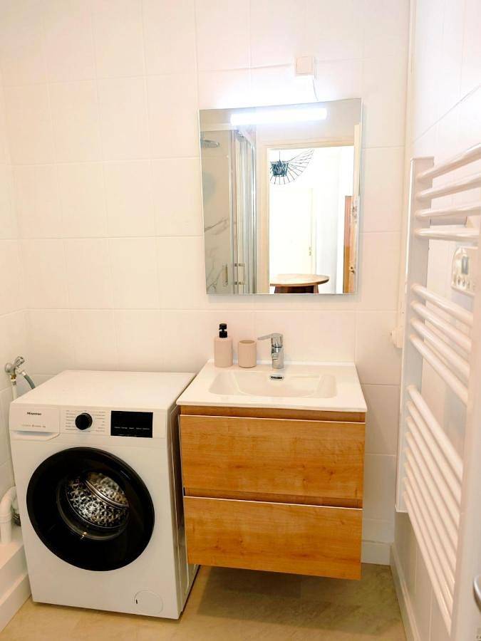 Appartement entier, Appart neuf et cosy - Lit Queensize - Garage privé - Terrasse in Bavilliers, Territoire de Belfort
