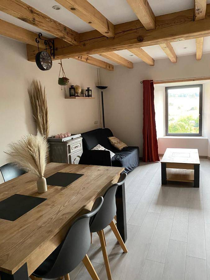 Location de vacances pour 6 personnes, avec vue et jardin dans Saint-Symphorien (Lozère) - 3