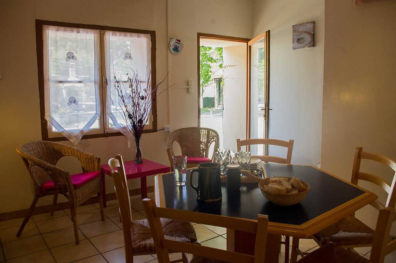Gîte für 5 Personen mit Terrasse in Poussan, Côte d'Améthyste