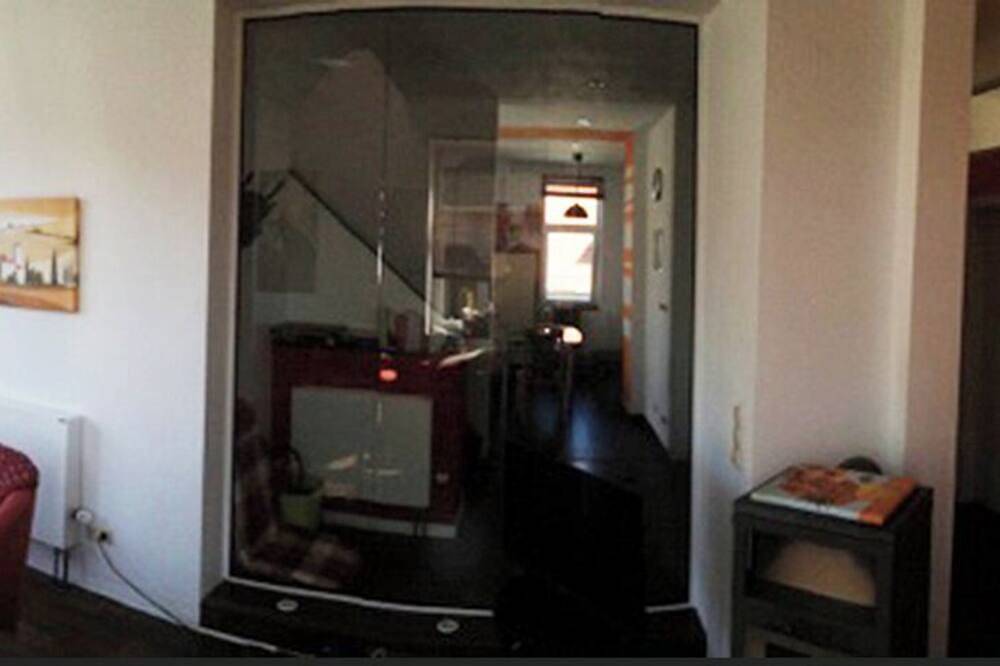 Ganze Wohnung, Maisonette Wohnung in Südstadtvilla in Wartburg, Eisenach