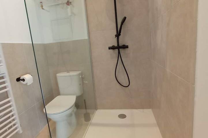 Location de vacances pour 4 personnes, avec jardin ainsi que piscine et terrasse, animaux acceptés à Anduze - 4