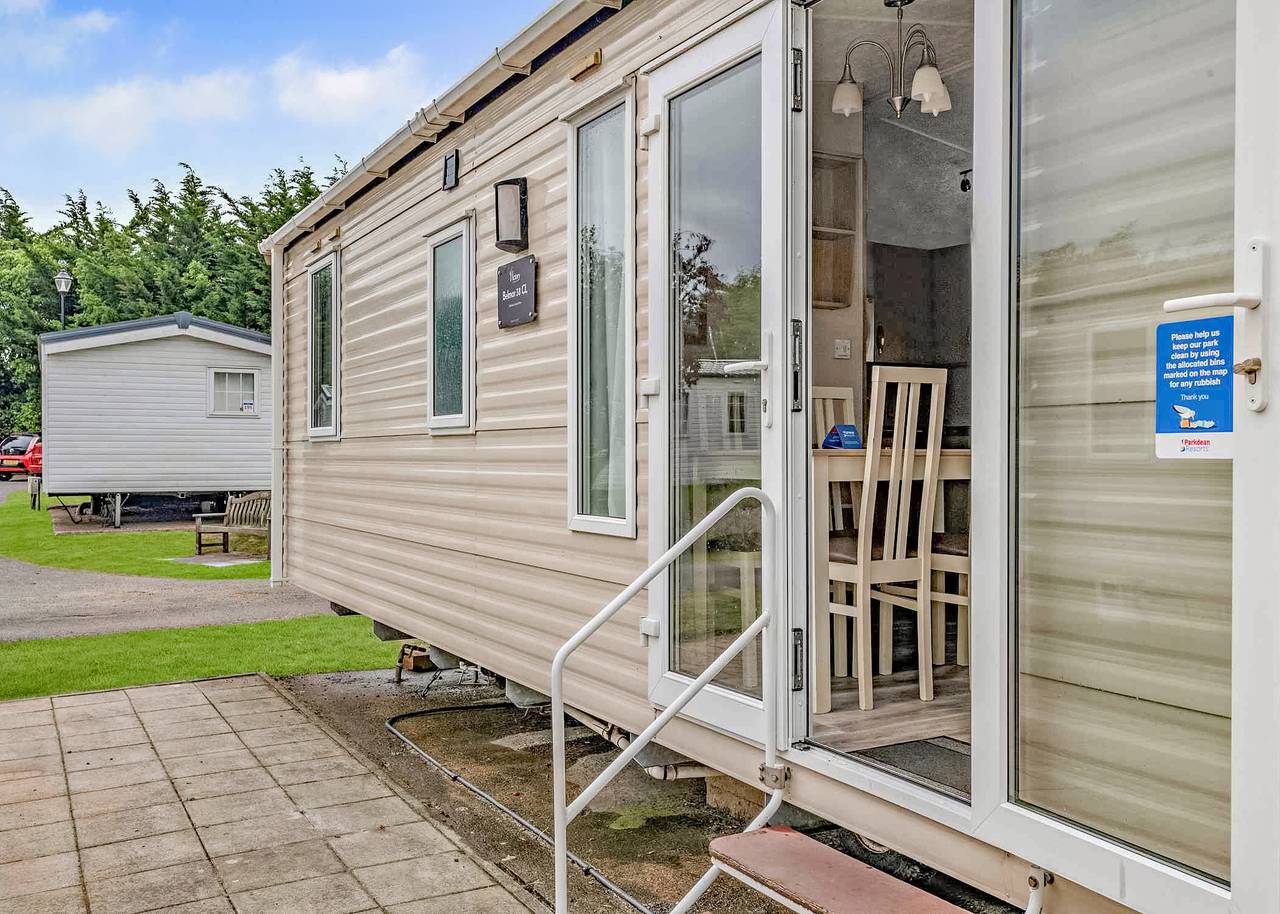 Gold Premium Caravan with parking & ensuite in Great Yarmouth, The Broads