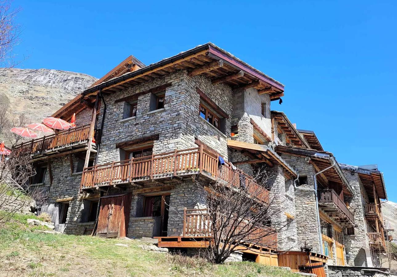 Ganze Wohnung, Obergeschoss 8 geräumige Personen in Bonneval-sur-Arc, Region Saint-Jean-de-Maurienne