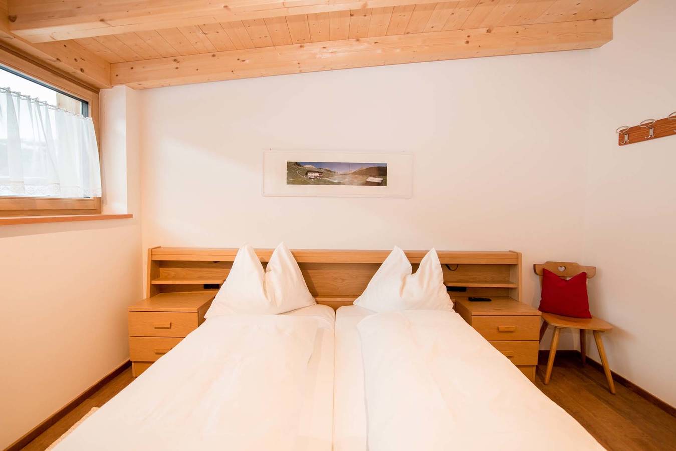 Ganze Wohnung, 3-Zimmer Ferienwohnung Erta mit Bergblick, Wlan & Terrasse in San Vigilio di Marebbe, Enneberg