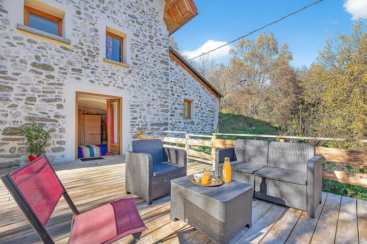 Gîte pour 3 personnes, avec Jardin
