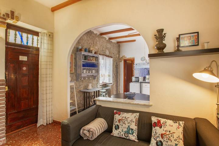 Casa Rústica San Francisco 3: terraza, jardín y Wi-Fi in Telde, Gran Canaria Este