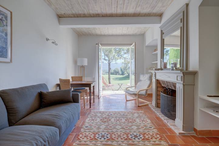 Vakantiewoning voor 2 personen, met uitzicht en tuin in La Motte