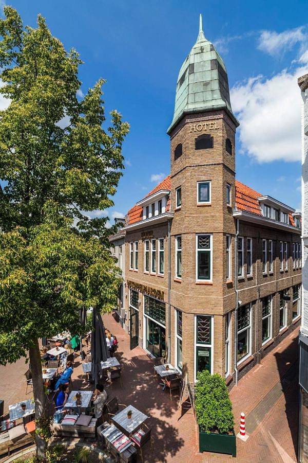 Hotel, met Terras in Lichtenvoorde