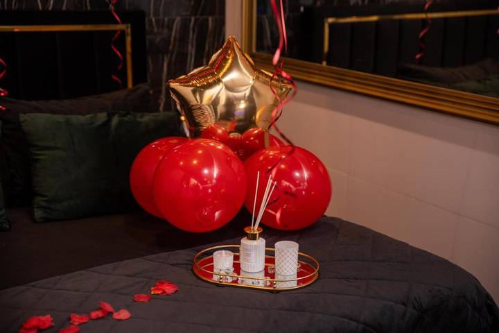 Location de vacances pour 2 personnes, avec jacuzzi ainsi que sauna et jardin à Goussainville - 3