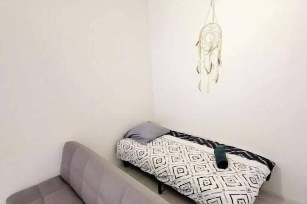Appartement entier, Studio 1.. in Bédarieux, Région de Béziers