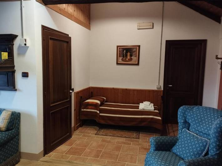 Gîte pour 3 personnes, avec jardin ainsi que vue et piscine à San Damiano d'Asti - 2