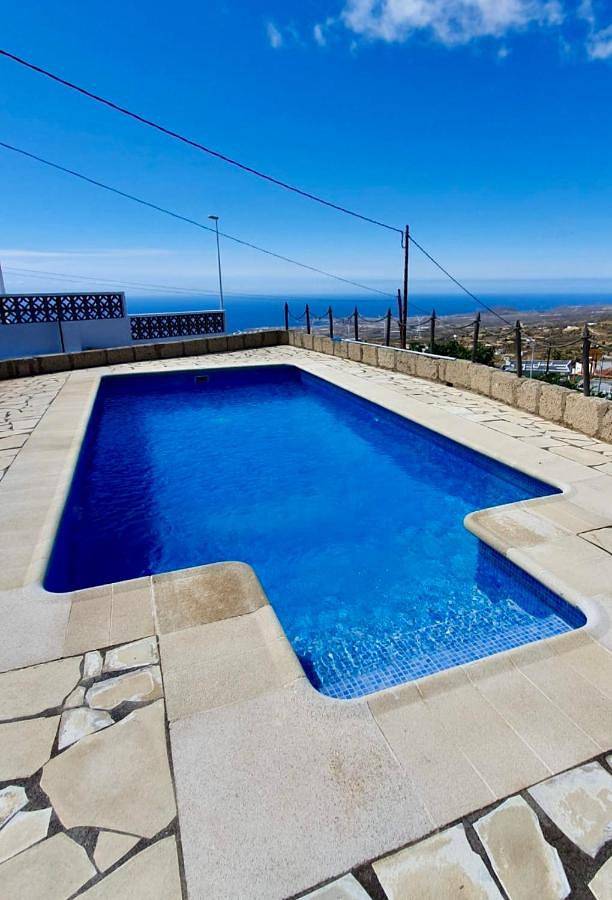 Casa rural para 4 personas, con vistas además de piscina y jardín en Fasnia - 4