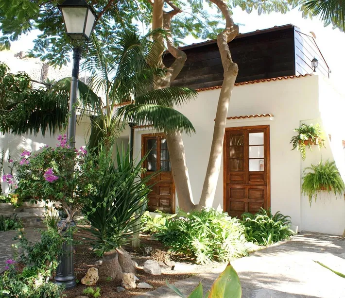 Chalet para 2 personas, con vistas además de terraza y jardín - 1