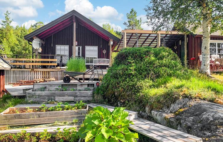 Ferienhaus für 7 Personen mit Garten in Namsskogan