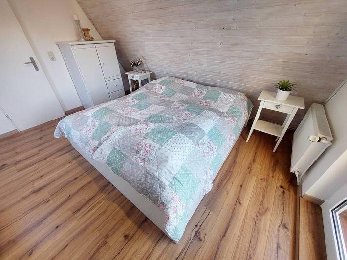 Ferienhaus für 2 Personen, mit Balkon und Garten, kinderfreundlich in Westerbur - 4