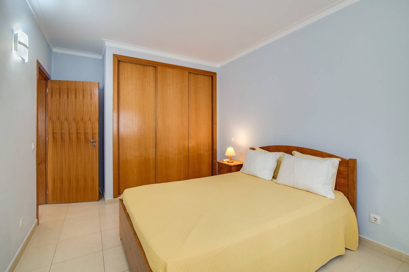 Vakantie Appartement 'Da Praia' direct aan het strand met Wi-Fi & Air Conditioning, foto 10